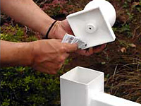 バイナルフェンスの施工方法/キャップの取付